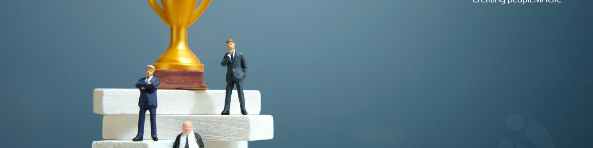 10 Rewards and Recognition Ideas for Employees
